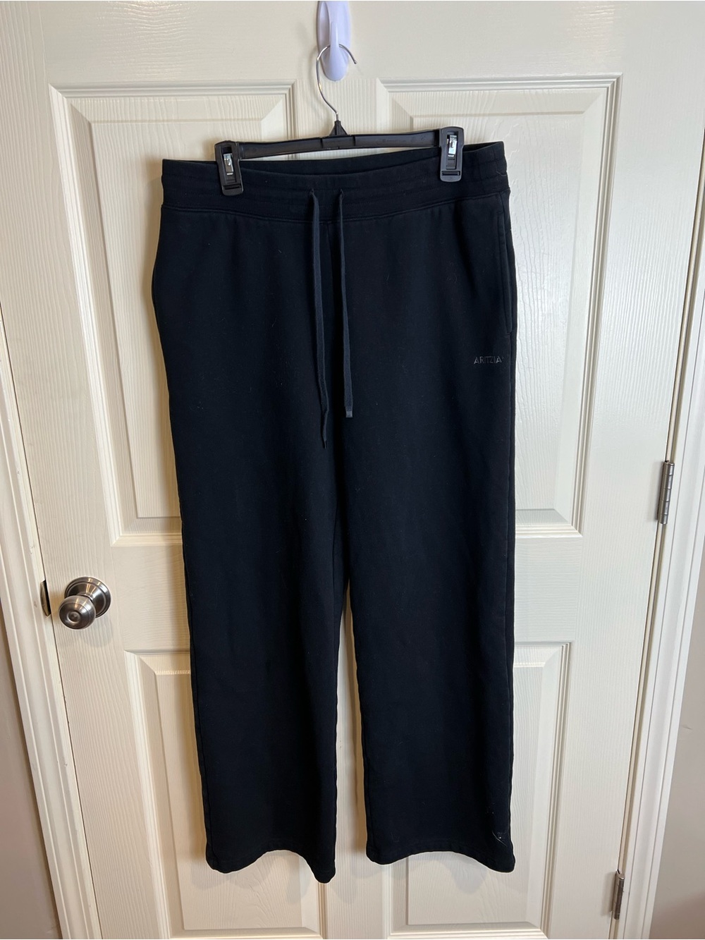 Aritzia Sweatfleece Black wide leg Lounge Pants large